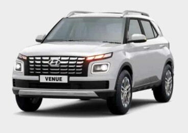 hyundai-venue-summer-rain-tours